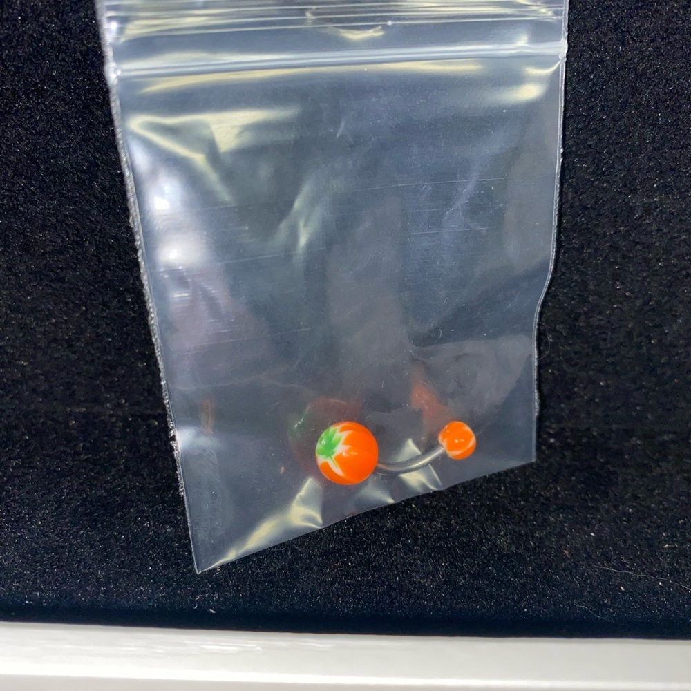 Weed leaf Belly Ring